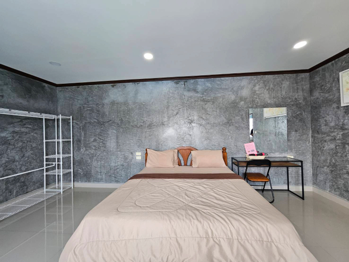 Bedroom 22
