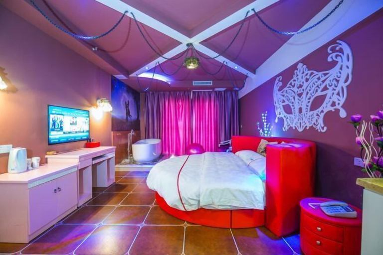 Bedroom 2, Kezhilian Theme Hotel, Xishuangbanna Dai