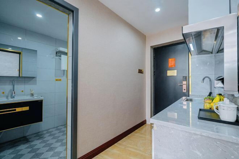 Bathroom 4, Weiyuna Hotel (XiShuangBanNaMenghai), Xishuangbanna Dai