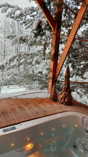 Others 2, Chalet l'Empreinte, Alpes-Maritimes