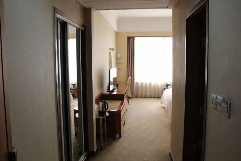 Bedroom 3, Fenghua International Garden Hotel, Dongying