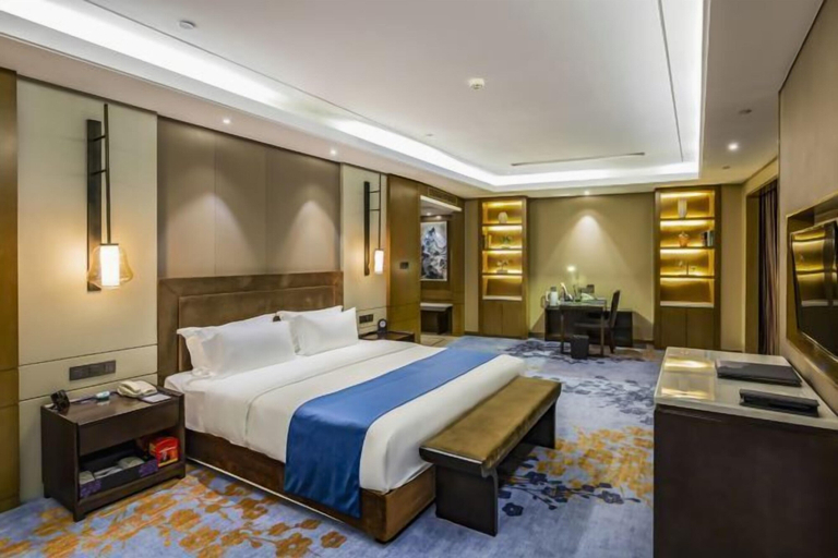 Bedroom 2, Shangqiu Xinhua Jianguo Hotel, Shangqiu