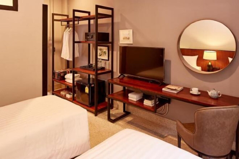 Bedroom 16