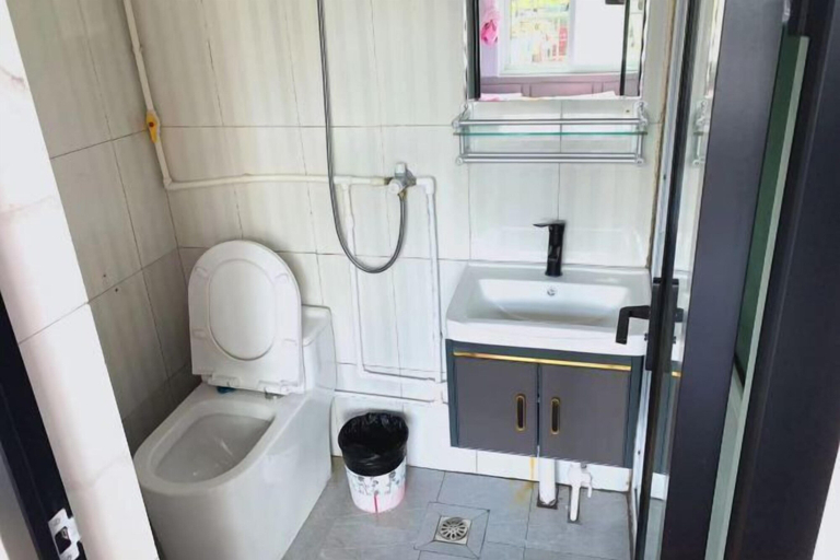 Bathroom, Dongdaihe Haizhiyuan Guesthouse, Huludao