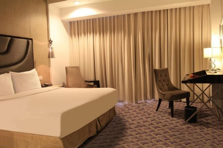 Bedroom 8