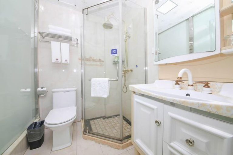 Bathroom 3, Shaoxing Narnia Garden Hotel, Shaoxing