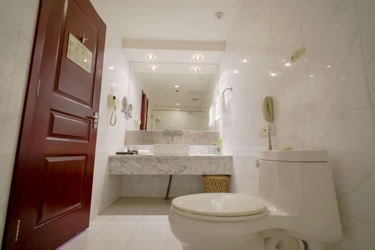 Bathroom 3, Jinzun International Hotel, Zaozhuang