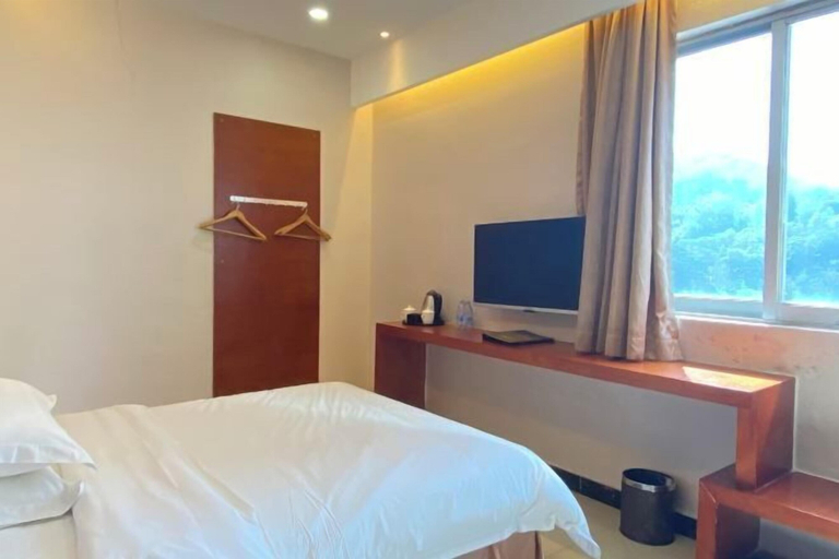 Bedroom 2, Lijing Haiwan Hotel, Shenzhen