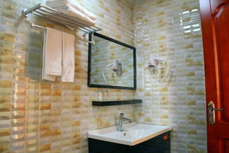 Bathroom 3, Meiguiyuan Business Hotel, Quanzhou