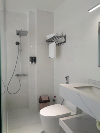 Bathroom 4, Prague Hotel Nha Trang, Nha Trang