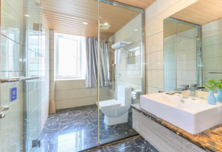 Bathroom 4, Donghua Hotel Bazhong, Bazhong
