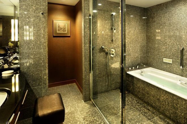 Bathroom 9