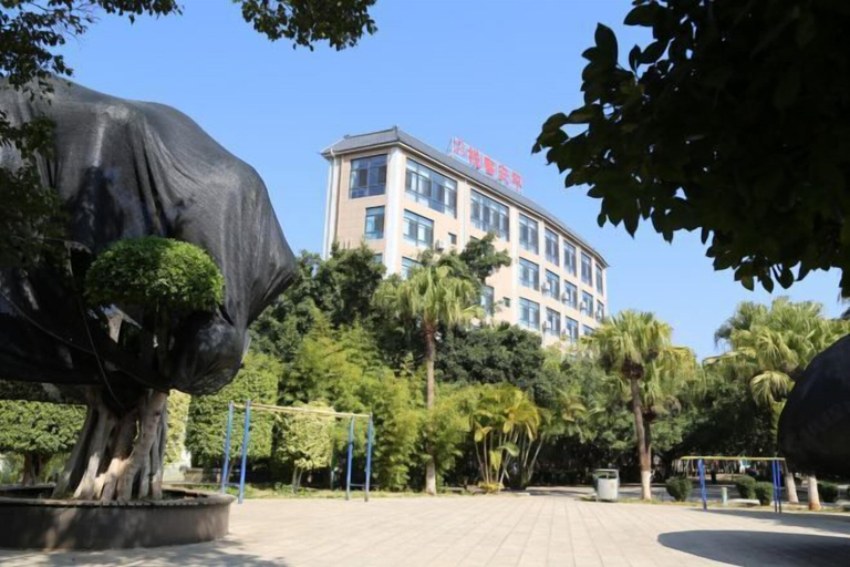 Exterior & Views 2, Shadian Ping'an Inn, Honghe Hani and Yi