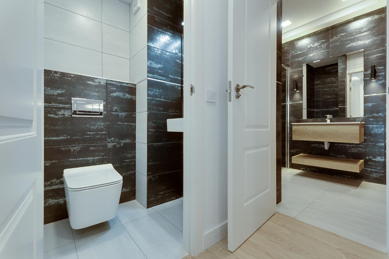Bathroom 2, La Playa - Alicante City Center, Alicante