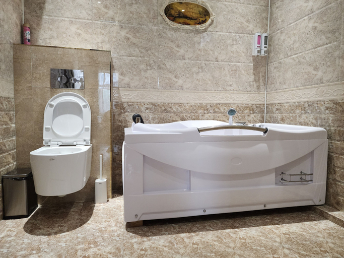 Bathroom 3, Hotel Dehlavi, Rudaki