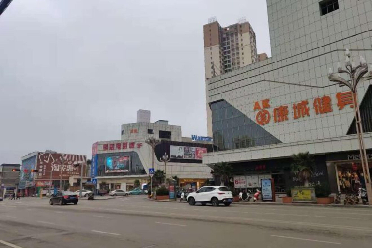 Others 4, Longge Express Inn, Qujing