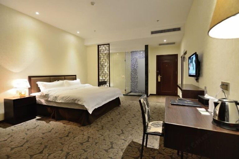 Bedroom 2, Yong Yi Hotel, Jiangmen
