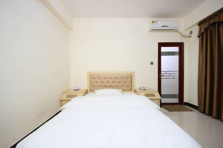 Bedroom 5, Nanningyudongjiudian, Nanning