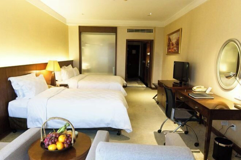 Bedroom 3, Lake Malaren Hotel, Shanghai