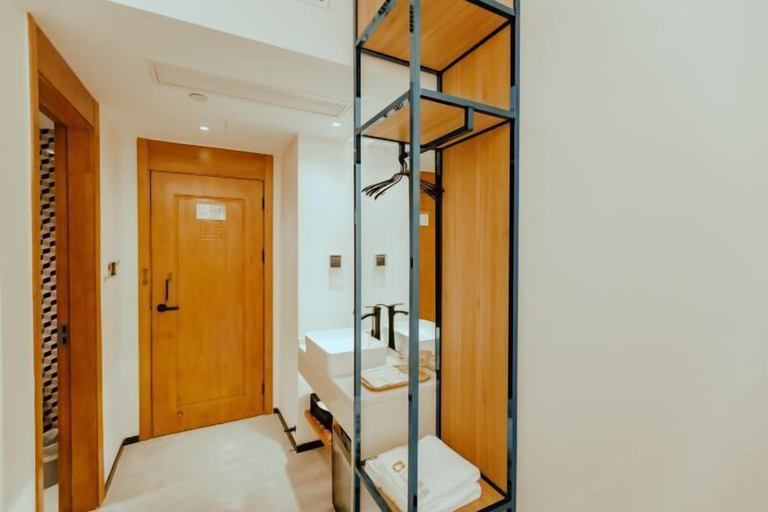 Bedroom 3, Guang Ao Hotel, Haikou