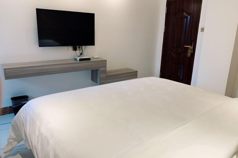 Bedroom 18