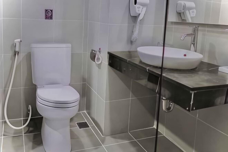 Bathroom 5