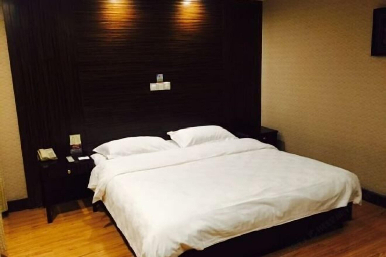 Bedroom 10