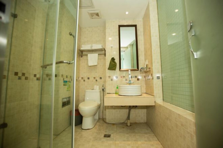 Bathroom 3, Haoting Holiday Hotel, Jinhua