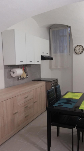 Dining Room 12