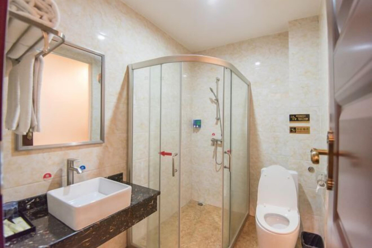 Bathroom 3, Dunhuang Hotel, Dongguan