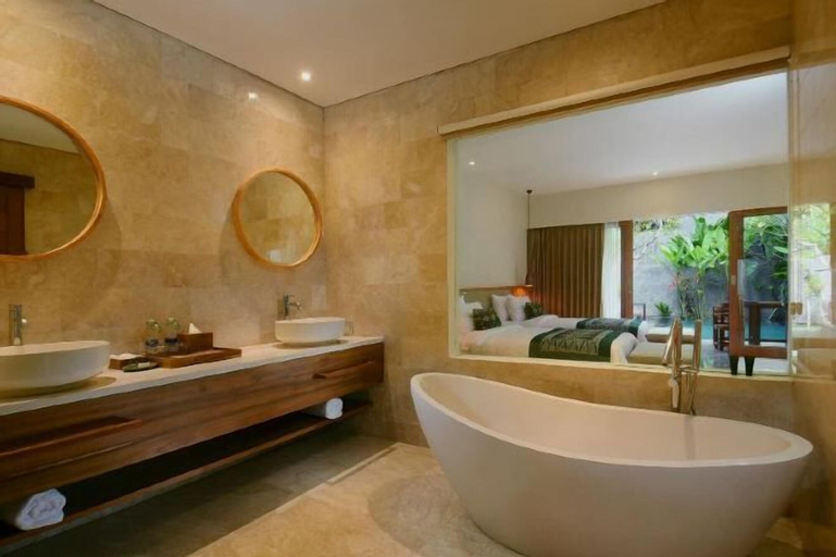 Bathroom 4