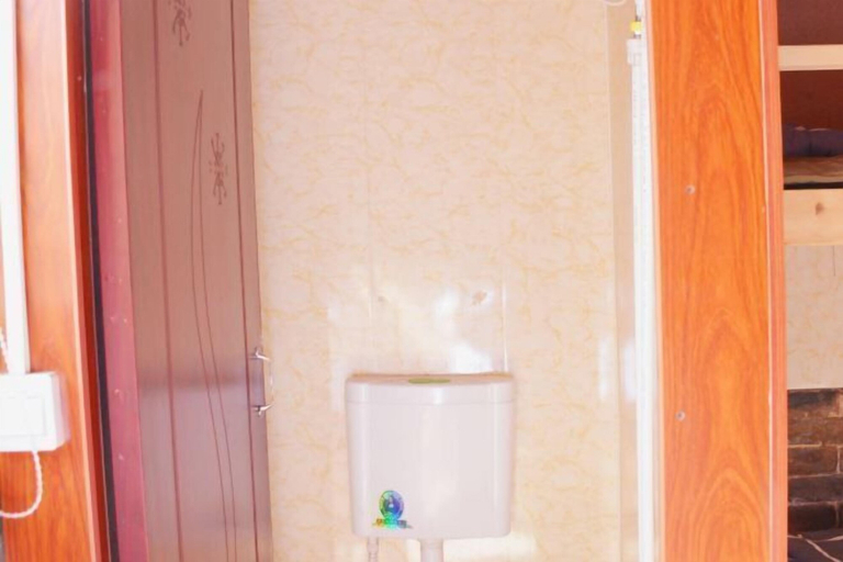 Bathroom 3, Sanyuesan International Youth Hostel, Jinzhong