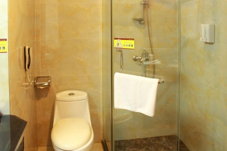 Bathroom 4, Haoting Hotel, Yichang