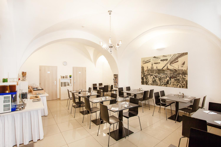 Food & Drinks 5, U Tri hrusek Suites & Apartments, České Budějovice