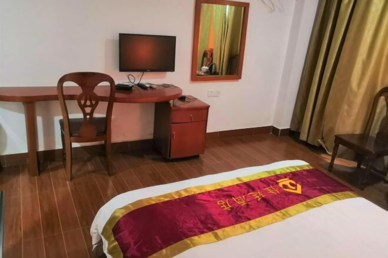 Bedroom 6