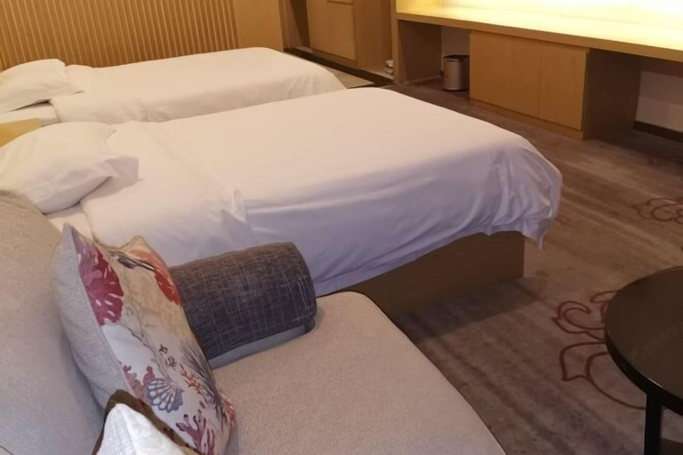 Bedroom 2, New Times Inn & Hotel, Xianyang