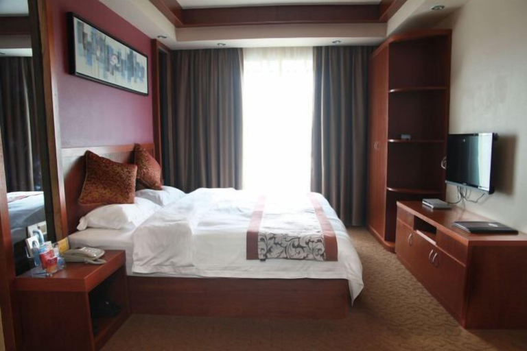 Bedroom 2, Zhongjing Hotel, Fangchenggang
