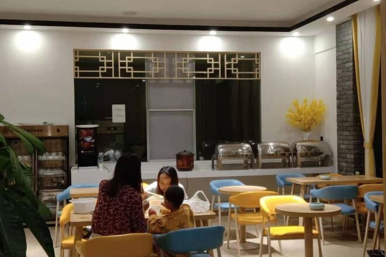 Food & Drinks 4, Hongsen Business Hotel, Baoshan