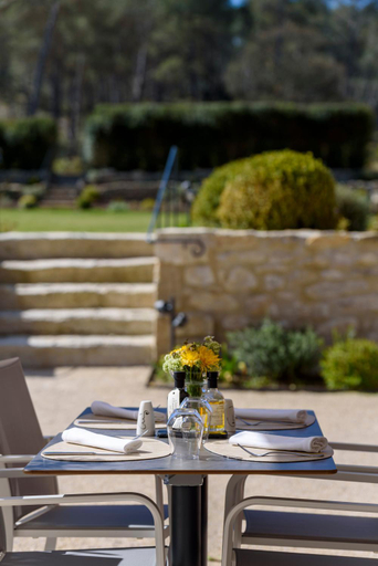 Restaurant 3, Domaine de Valmouriane, Bouches-du-Rhône