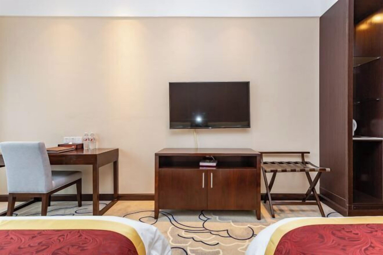 Bedroom 3, Tianrui Hotel, Tongren