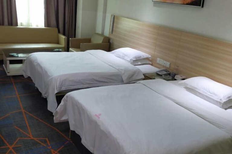 Bedroom 3, Chengxi Express Hotel, Guilin