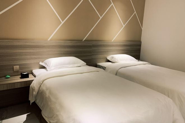 Bedroom 7