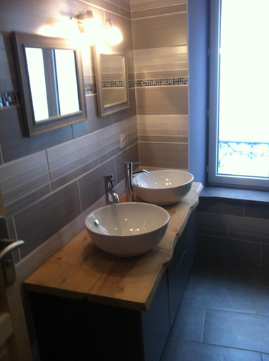 Bathroom 4, Villa Boston, Puy-de-Dôme