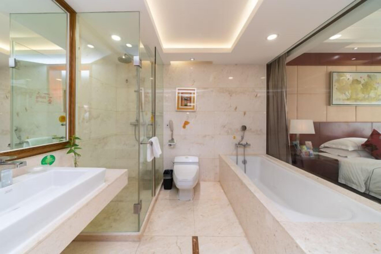 Bathroom 4, Xiangcheng International Hotel, Chongzuo