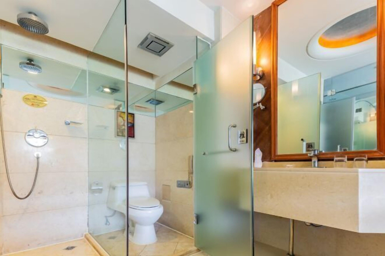 Bathroom 3, Apollo Regalia Hotel & Resort, Yueyang