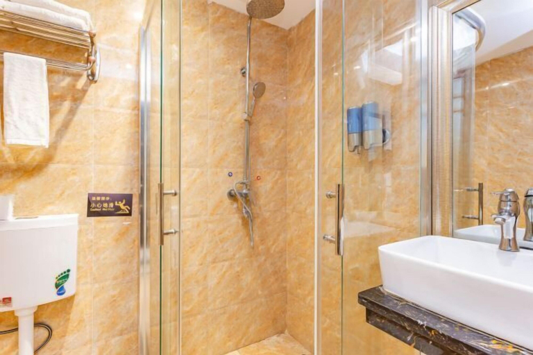 Bathroom 3, Congjiang Longteng Hotel, Qiandongnan Miao and Dong