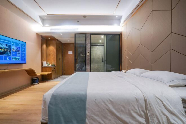 Bedroom 3, Shibazi Hotel, Yangjiang