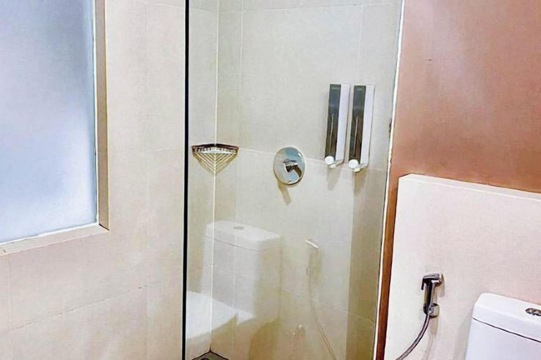 Bathroom 4