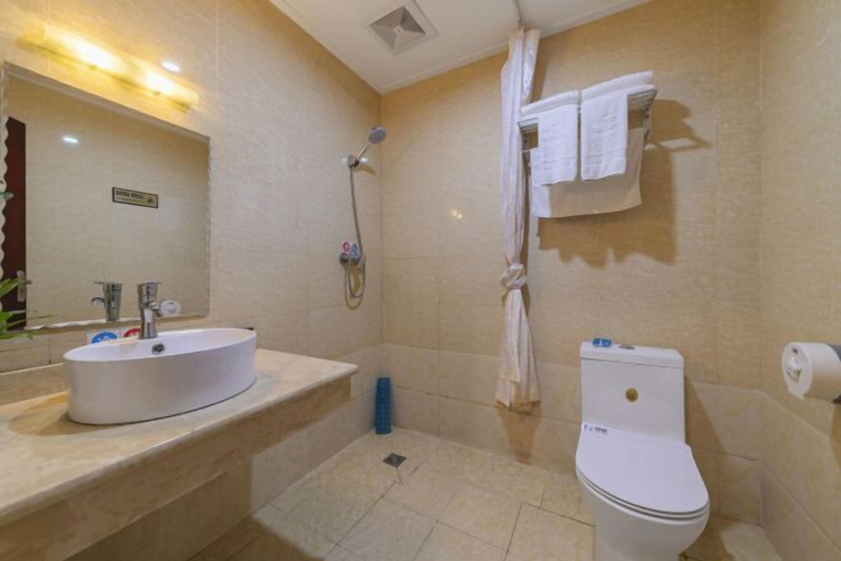 Bathroom 4, Haitian Yongxin Hotel, Chengdu