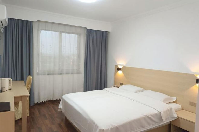 Bedroom 3, Laibin Hotel, Laibin